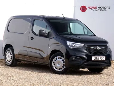 Used Vauxhall Combo Sportive 100 kW (136 HP) 2021 Black MPV