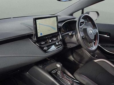 Used Toyota Corolla Sport 192 HP (141 kW) 2023 Red Estate