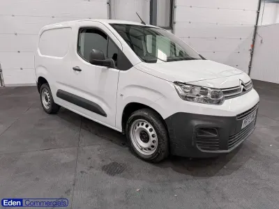Used Citroën Berlingo 100 HP (73 kW) 2023 White MPV