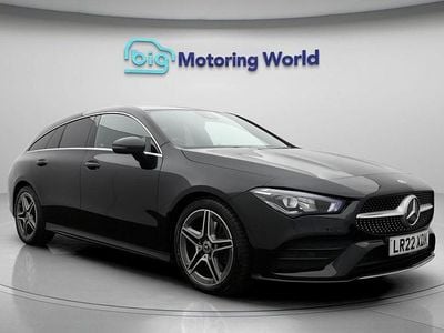 Begagnad Mercedes CLA200 AMG line 2022 Svart Kombi