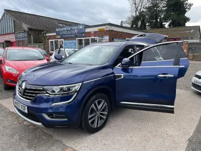 Usado Renault Koleos Dynamique 175 HP (128 kW) 2017 Azul SUV