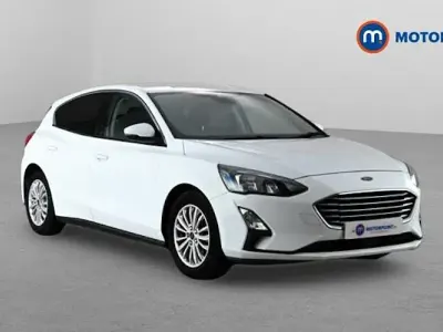 Used Ford Focus Titanium 125 HP (91 kW) 2019 White Hatchback