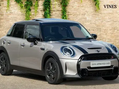 Used Mini Cooper S Classic 176 HP (129 kW) 2023 Grey Hatchback