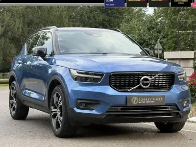 Used Volvo XC40 R-Design 156 HP (114 kW) 2019 Blue SUV