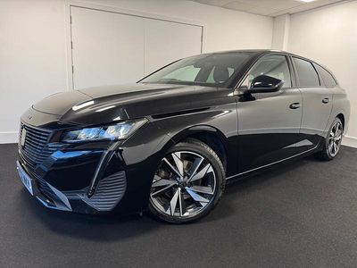 Used Peugeot 308 SW Allure 2022 Nera black Estate