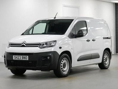 Used Citroën e-Berlingo 100 kW (136 HP) 2023 White MPV