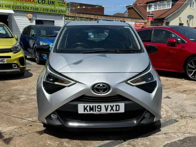 Used Toyota Aygo Trend 71 HP (52 kW) 2019 Silver Hatchback