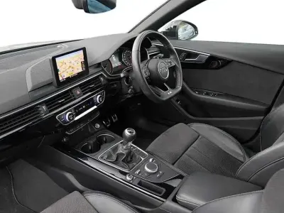 Used Audi A4 Black Edition 147 HP (108 kW) 2019 Grey Estate
