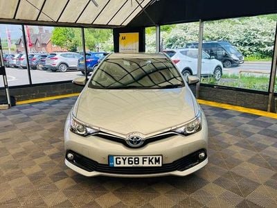 Used 2018 Toyota Auris Hybrid | £12,495 (Fair price)