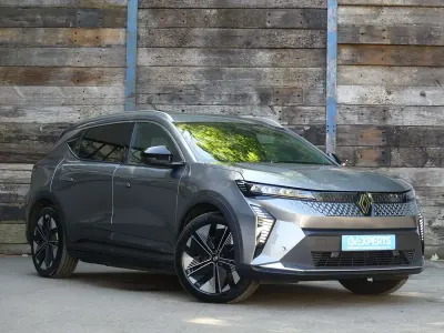 Used Renault Scenic E-Tech