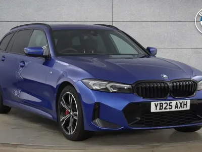 Used BMW 320 M Sport 181 HP (133 kW) 2025 Blue Estate
