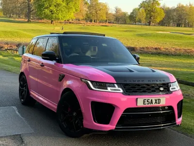 Używany Land Rover Range Rover Sport SVR 575 KM (422 kW) 2018 Czarny SUV