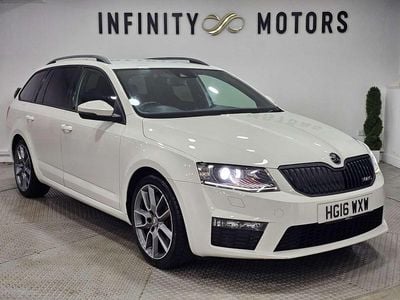 Used Skoda Octavia vRS 2016 White Hatchback