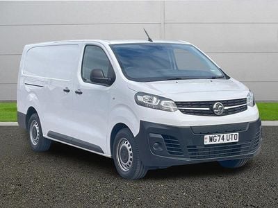 White Used 2024 Vauxhall Vivaro MPV | £15,799 (Super price)