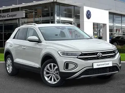 New VW T-Roc Style 150 HP (110 kW) 2025 SUV