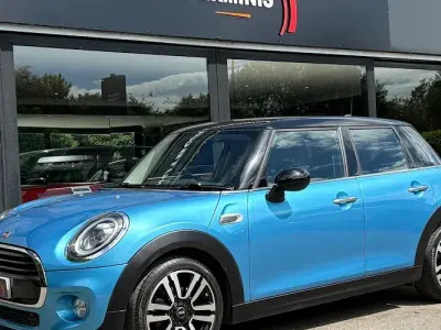 Used Mini Cooper Hatch 136 HP (100 kW) 2018 Blue Hatchback
