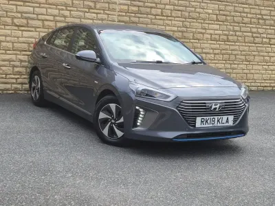 Begagnad Hyundai Ioniq Premium SE 141 HK (103 kW) 2018 Grå Halvkombi