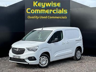 Used Vauxhall Combo 100 HP (73 kW) 2023 White MPV