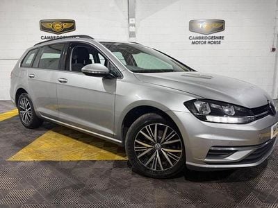 Used VW Golf VII SE 150 HP (110 kW) 2018 Silver Estate