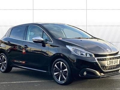 Black Used 2019 Peugeot 208 Hatchback | £7,690 (Fair price)