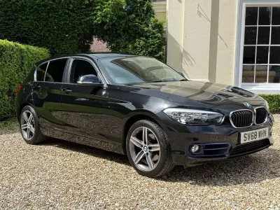 Used BMW 120 Sport Line 190 HP (139 kW) 2018 Black Hatchback