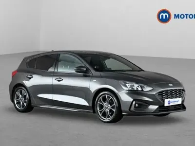 Used Ford Focus ST-Line 125 HP (91 kW) 2020 Grey Hatchback