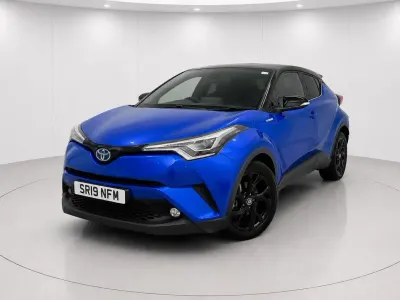 Used Toyota C-HR 122 HP (89 kW) 2019 Blue SUV