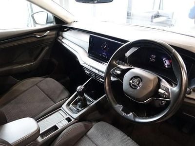 Used Skoda Octavia SE Technology 110 HP (80 kW) 2022 Silver Estate