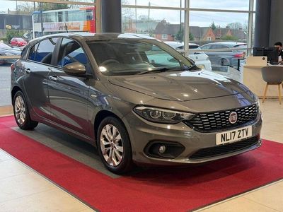 Used Fiat Tipo Easy Plus 120 HP (88 kW) 2017 Grey Hatchback