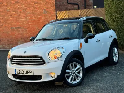 Używany Mini Cooper 2012 Biały Hatchback