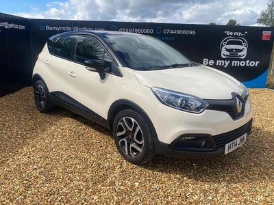 Cream/black Used 2014 Renault Captur Dynamique SUV | £4,199 (Fair price)