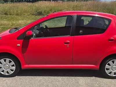 Used Toyota Aygo Plus 2013 Radiant red Hatchback