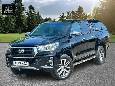 Used Toyota HiLux 148 HP (108 kW) 2019 Black Pickup
