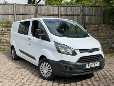 Used Ford Transit Custom 2015 White Estate