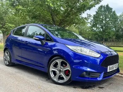 Used Ford Fiesta ST 182 HP (133 kW) 2017 Blue Hatchback