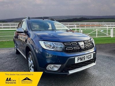 Begagnad Dacia Sandero Comfort 2019 Blå Halvkombi