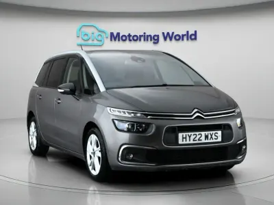 Used Citroën C4 SpaceTourer PureTech 131 HP (96 kW) 2022 Grey MPV