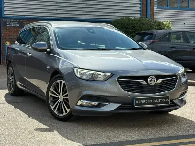 Used Vauxhall Insignia SRi 165 HP (121 kW) 2018 Grey Estate