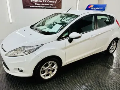 Used Ford Fiesta Zetec 70 HP (51 kW) 2012
