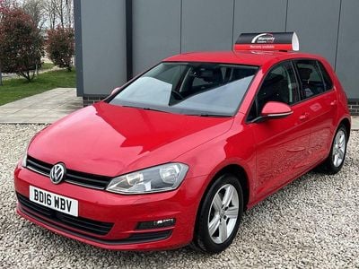 Used VW Golf VII Edition 125 HP (91 kW) 2016 Red Hatchback