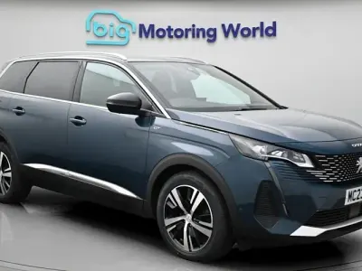 Used Peugeot 5008 GT 131 HP (96 kW) 2023 Blue SUV