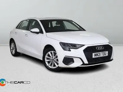 Usado Audi A3 Sportback Design 150 CV (110 kW) 2021 Blanco Utilitario