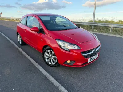 Used Vauxhall Corsa 75 HP (55 kW) 2017 Red Hatchback
