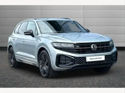 Used VW Touareg Black Edition 286 HP (210 kW) 2023 Oyster silver SUV