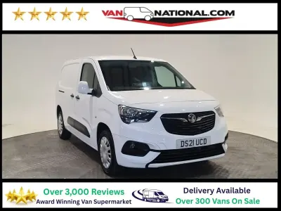 Used Vauxhall Combo Sportive 100 HP (73 kW) 2021 White MPV