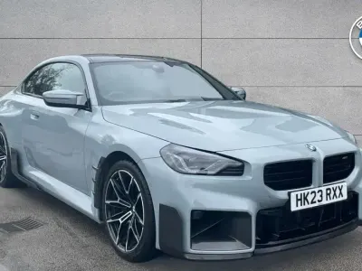 Begagnad BMW M2 Comfort Edition 460 HK (338 kW) 2023 Grå Sportkupé