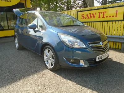 Begagnad Vauxhall Meriva 2017 Blå Minibuss