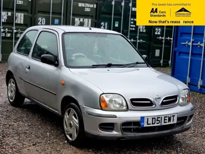 Begagnad Nissan Micra S 60 HK (44 kW) 2002 Silver Halvkombi