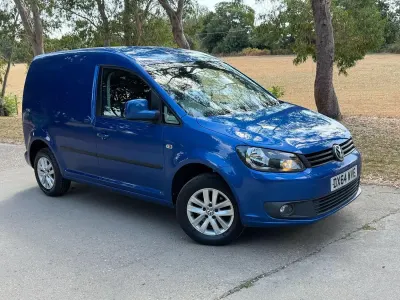 Used VW Caddy Highline 101 HP (74 kW) 2014 Blue MPV