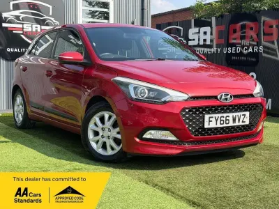 Used Hyundai i20 Edition 84 HP (61 kW) 2016 Red Hatchback